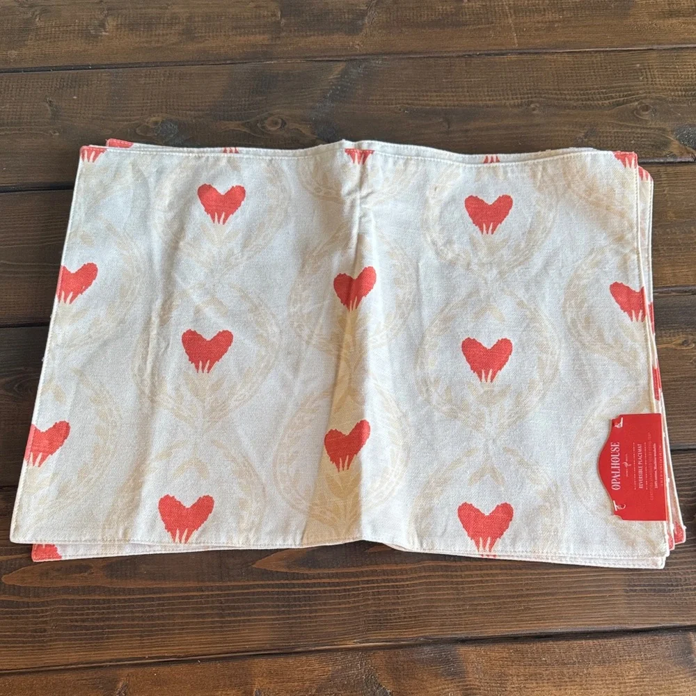 Target Opalhouse Heart Reversible Place Mat (set of 4)